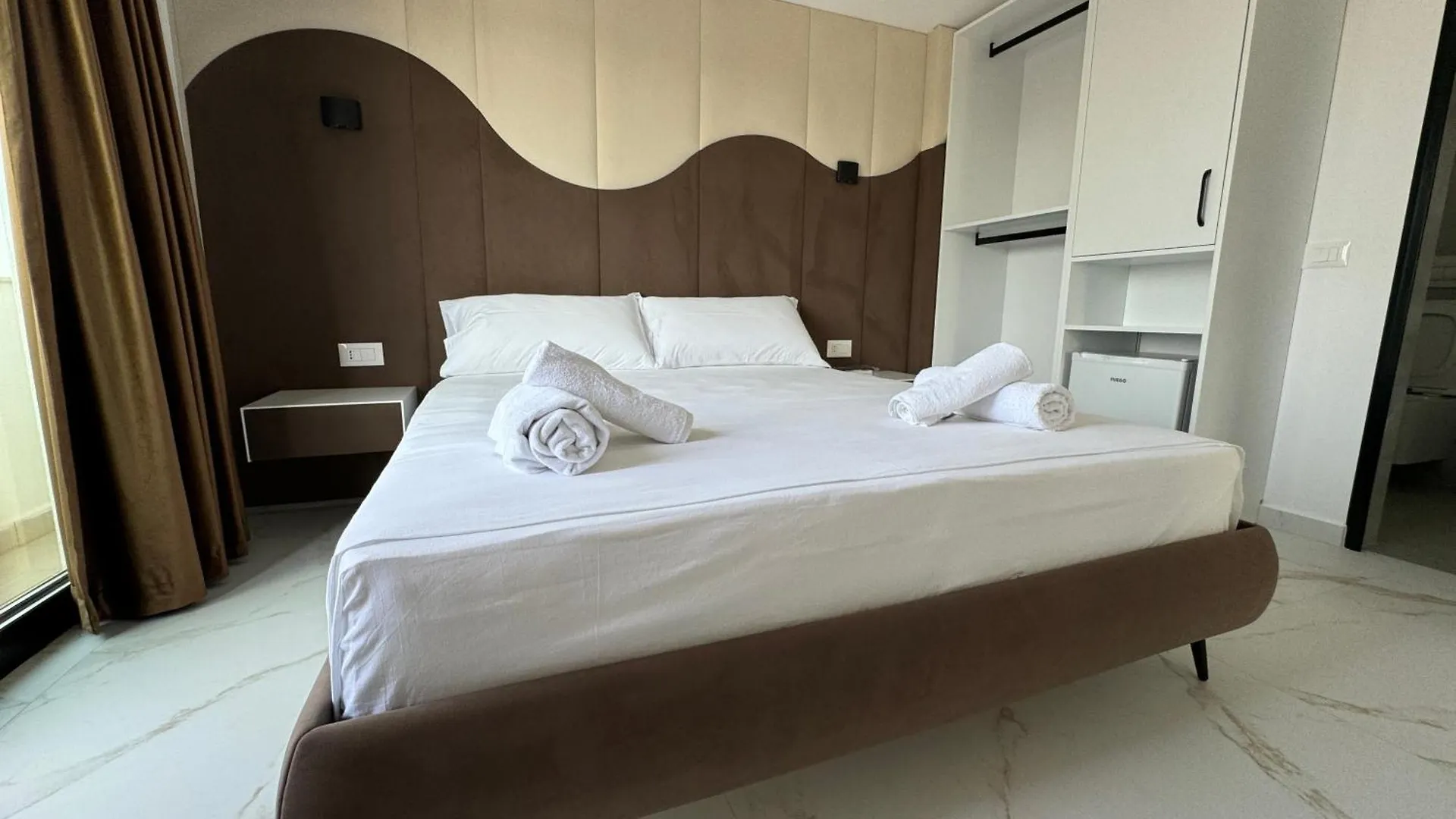 Villa Ax Mirage Vlorë