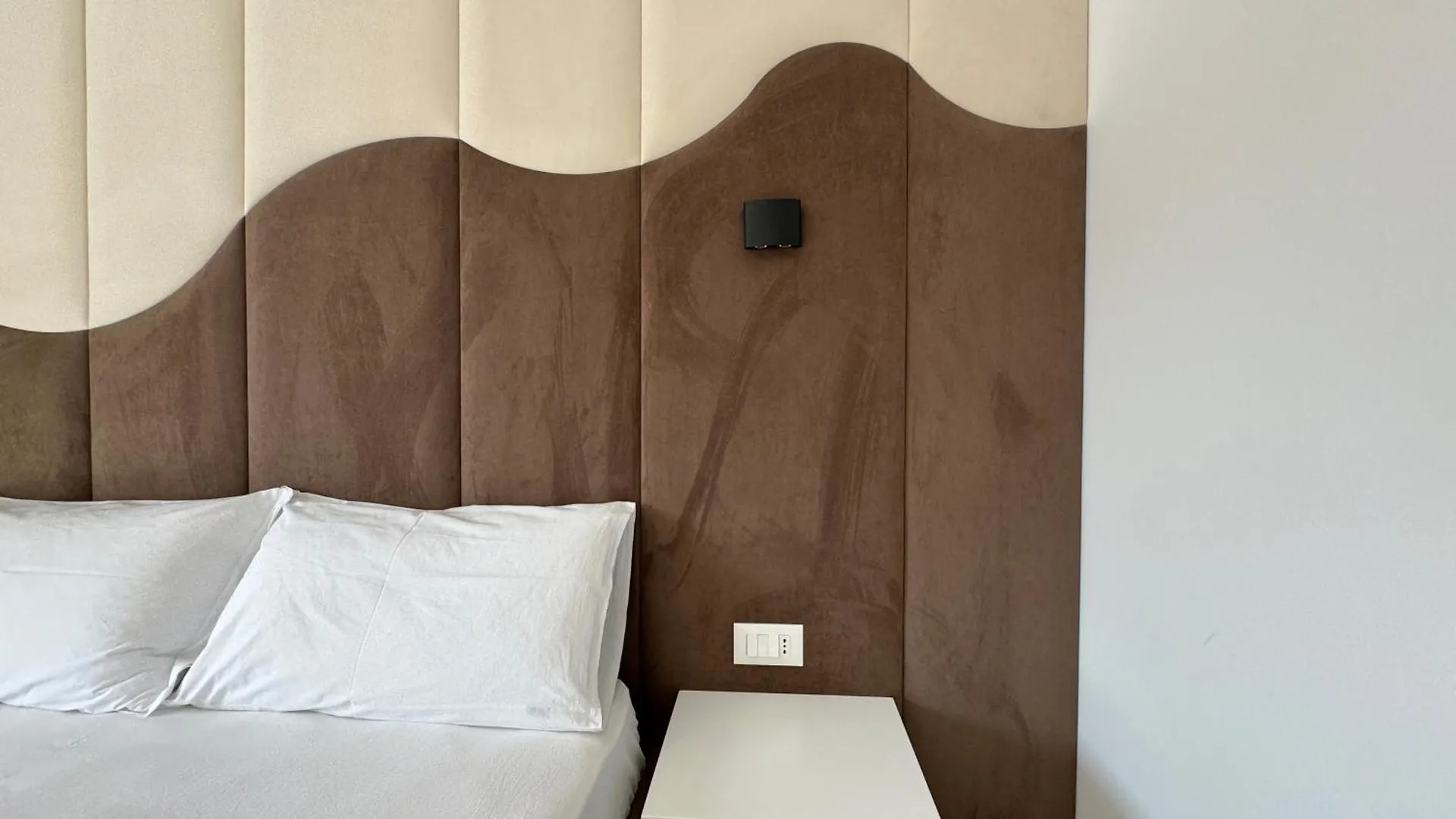 Villa Ax Mirage Vlorë ベッド・アンド・ブレックファスト