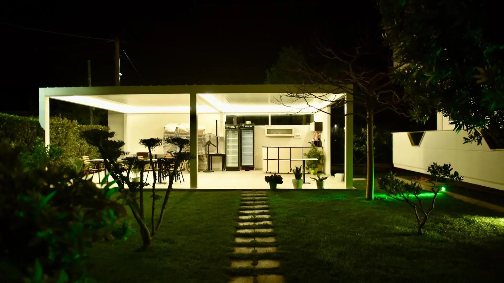 Villa Ax Mirage Vlorë