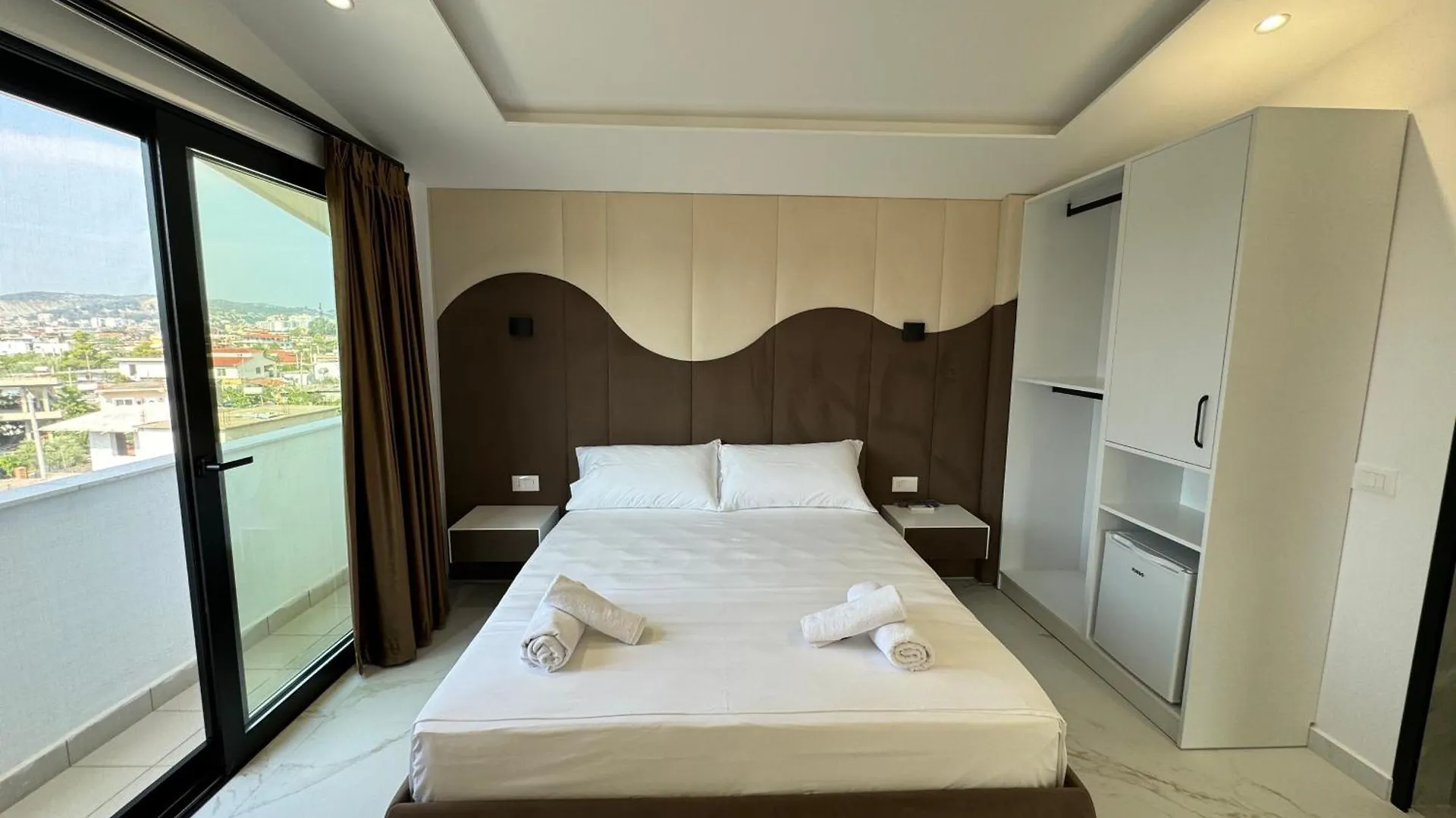 Villa Ax Mirage Vlorë